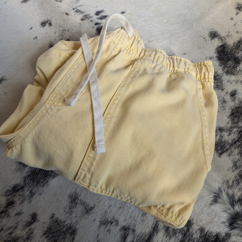 Gap Light Yellow Drawstring Barrell Jeans - image 4
